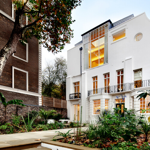 Holland Park Avenue